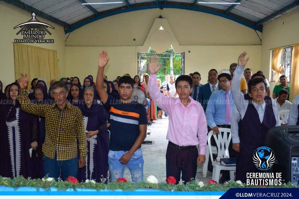 Almas siguen bajando a las aguas del Bautismo en&nbsp;Veracruz.