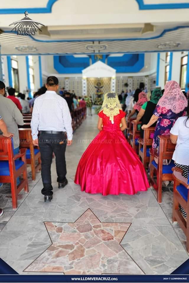Presentación de 14&nbsp;años.